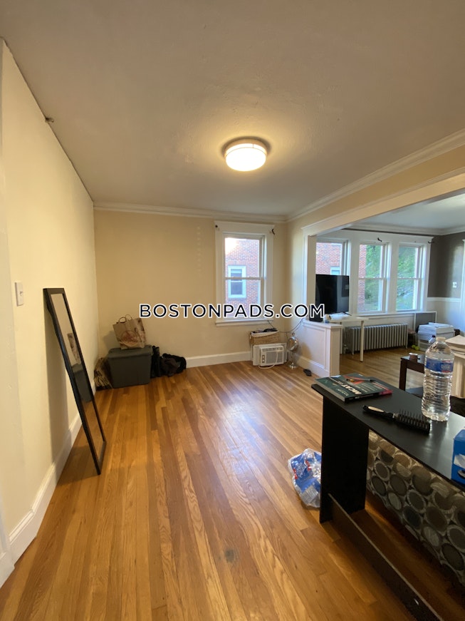 Boston - $3,550 /mo