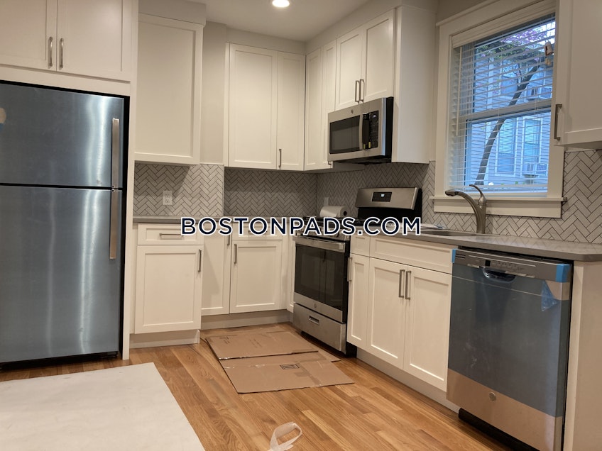 Cambridge - $3,600 /month