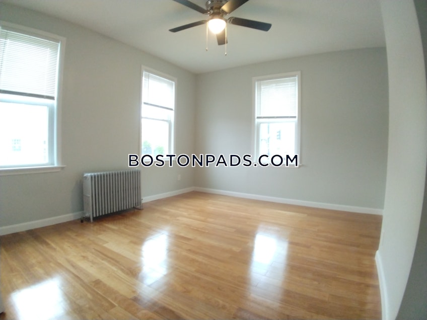 Boston - $3,050 /month