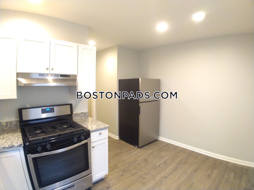 Boston - $3,050 /month