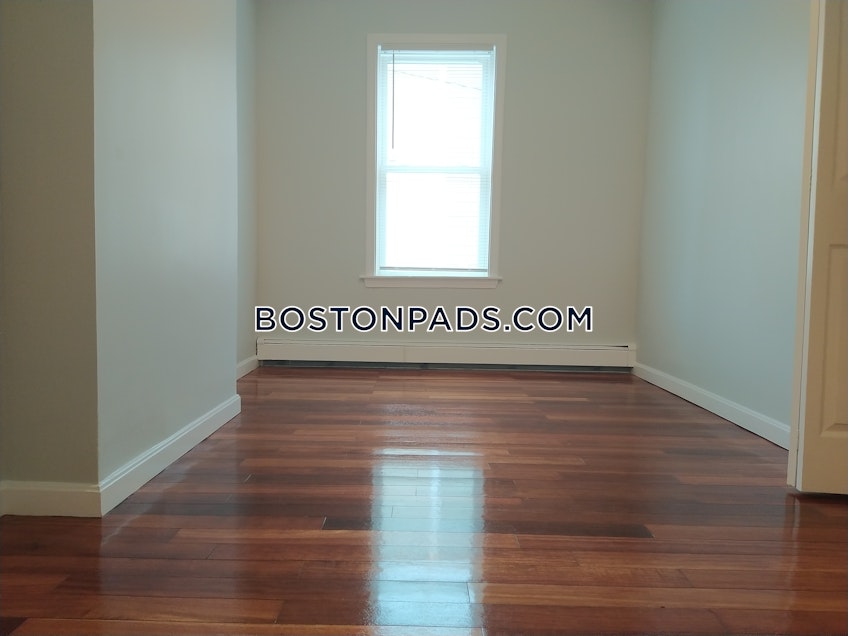 Boston - $3,800 /month