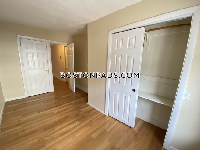 Boston - $3,200 /mo