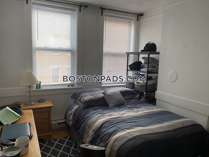 Boston - $3,700 /month