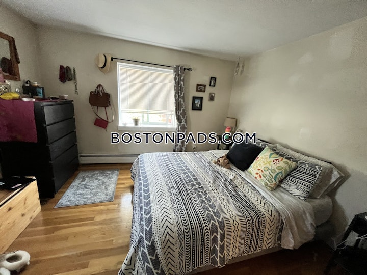 brighton-2-beds-1-bath-boston-2400-4595680 