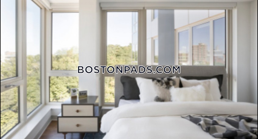 Boston - $2,865 /month