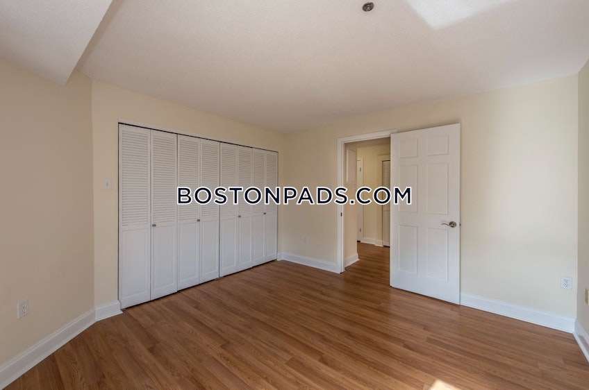 Brookline - $4,800 /month