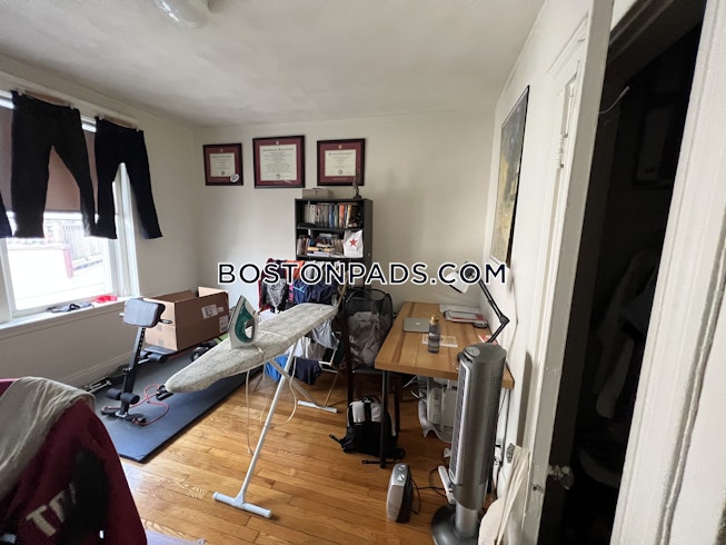 Boston - $2,425 /mo