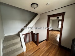 Boston, $4,200/mo