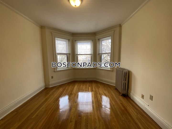 Queensberry St. Boston picture 5