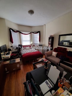 Boston, $2,750/mo