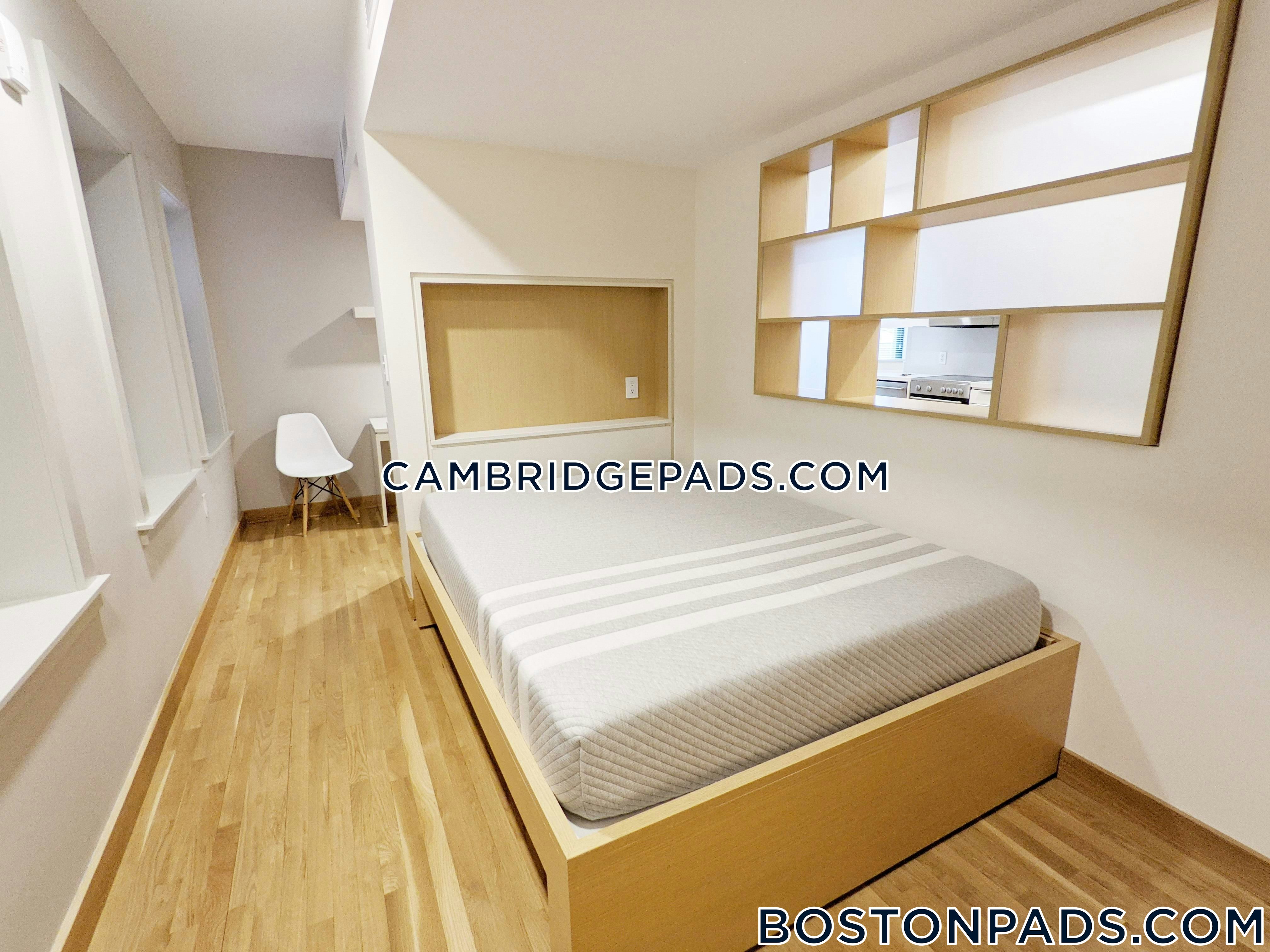 Cambridge - $3,750