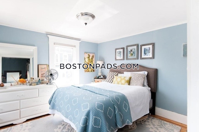 Boston - $6,195 /mo