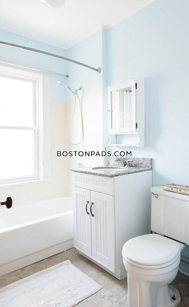 Boston - $6,195 /mo