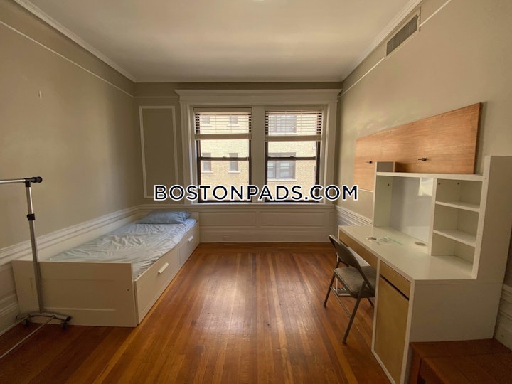 fenwaykenmore-1-bedroom-split-in-fenway-boston-3000-4604548 