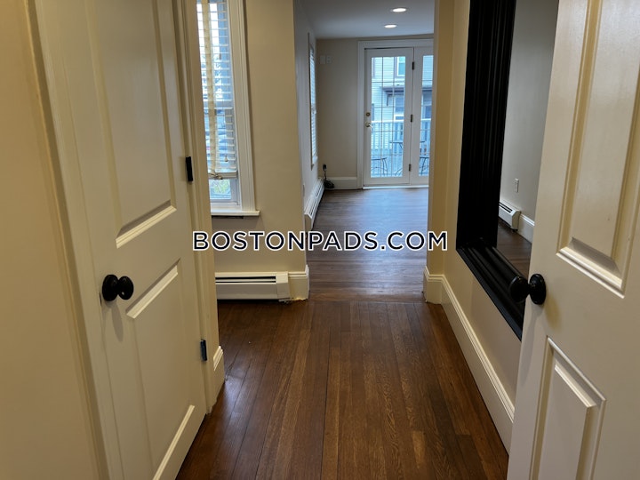 East 3rd St. Boston picture 8