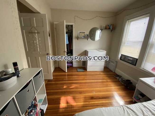 Boston - $3,100 /mo