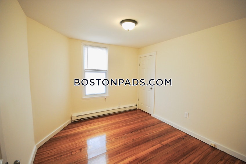 Boston - $2,800 /month