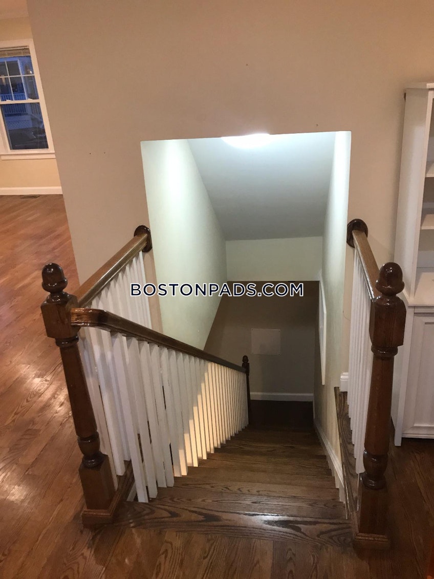 Boston - $4,000 /month