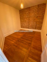 Boston - $3,000 /month