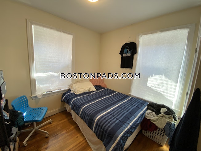 Boston - $5,400 /mo