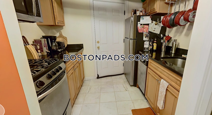 Boston - $2,395 /month