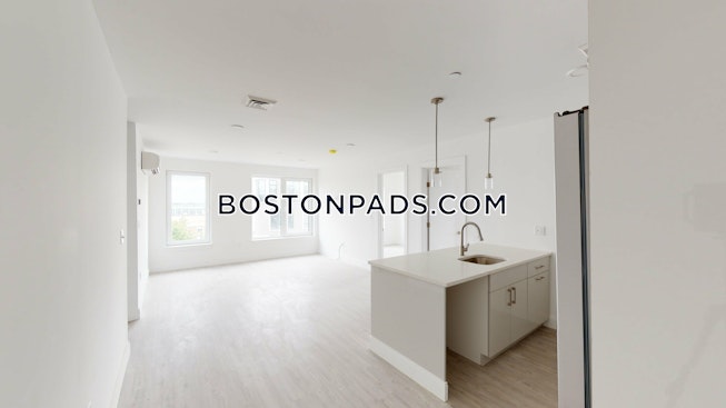 Boston - $4,700 /mo