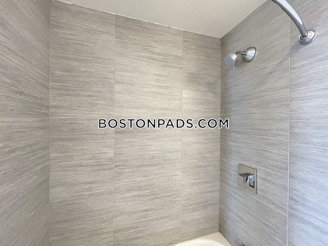 Boston - $3,620 /mo