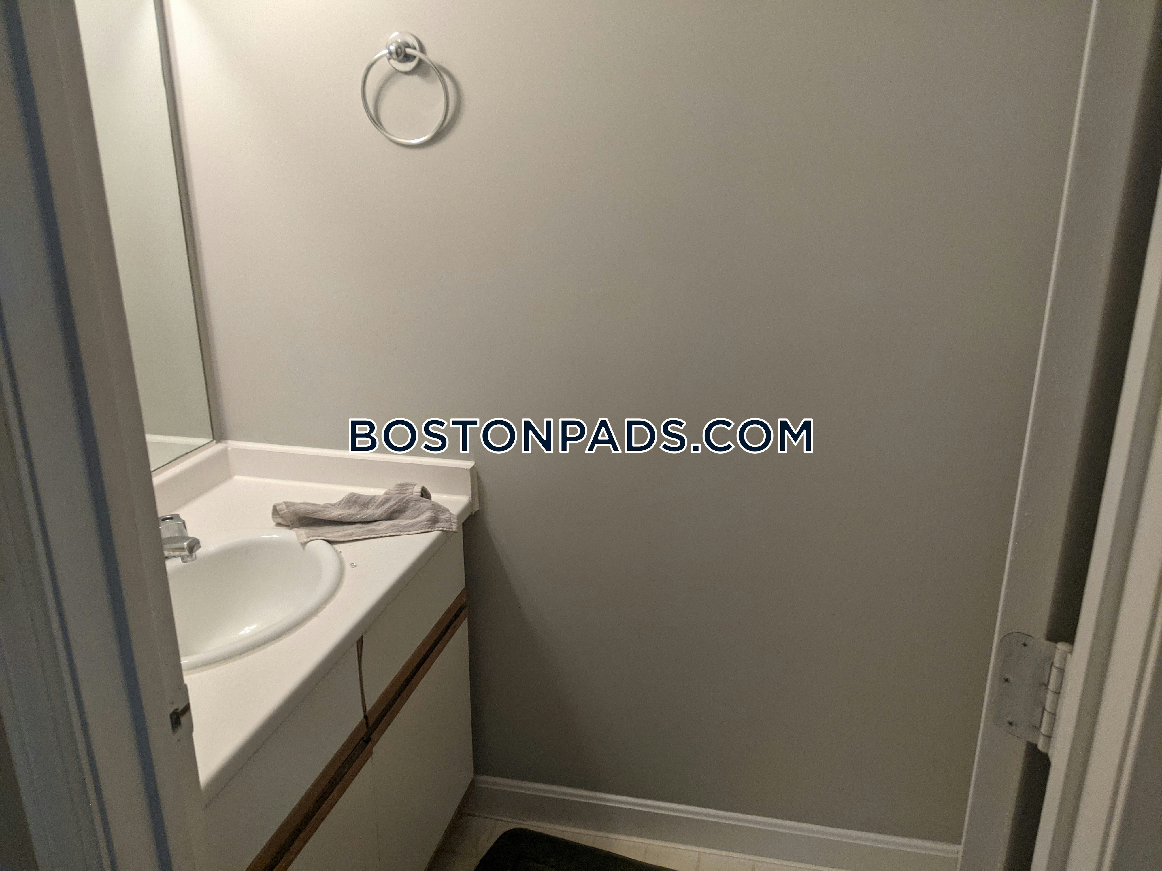 Boston - $2,475