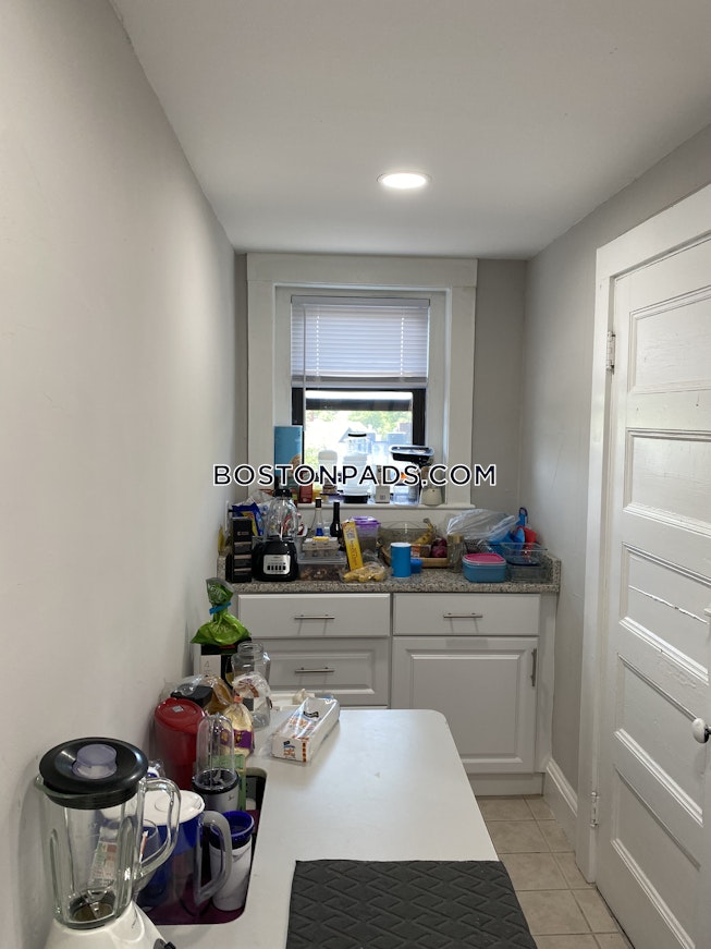 Cambridge - $3,900 /mo