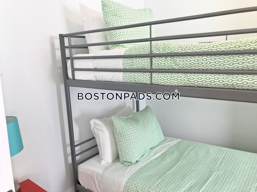 Boston - $3,200 /month