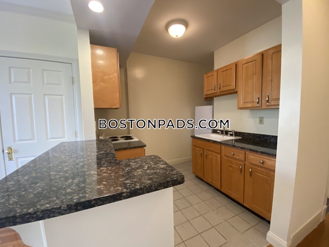 Boston - $1,850 /mo