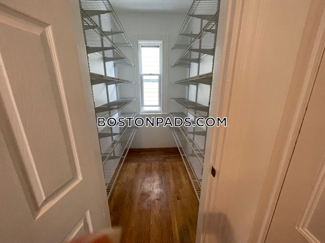 Cambridge - $3,800 /mo