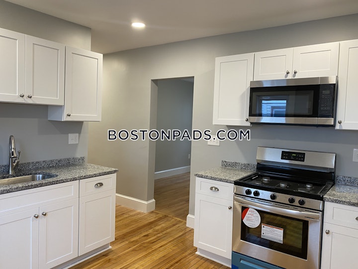 medford-5-beds-1-bath-tufts-6775-6136219 