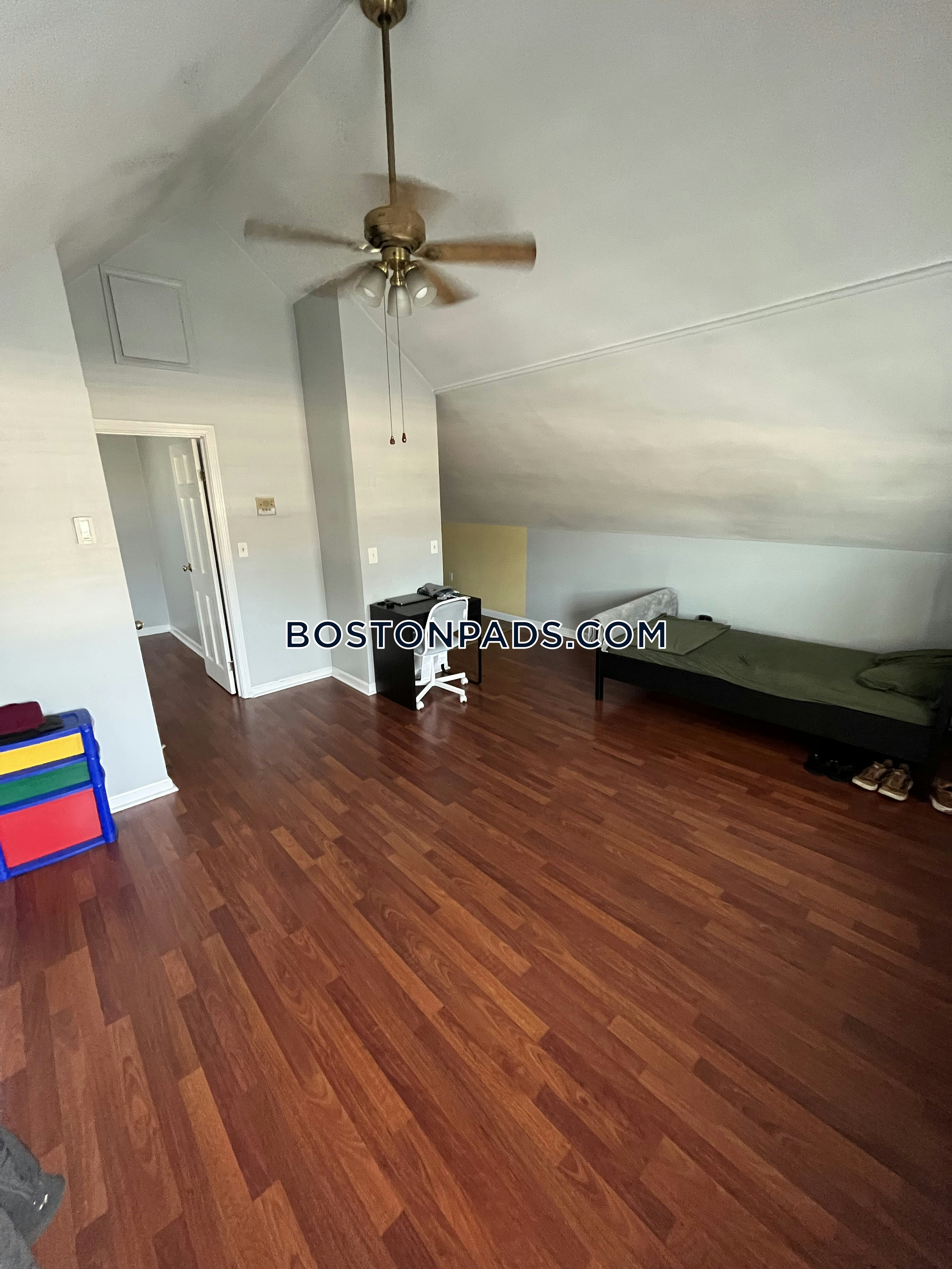 Boston - $2,000