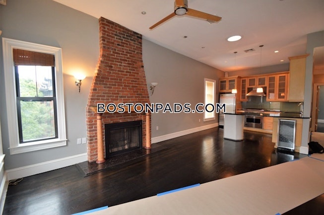 Boston - $4,200 /mo