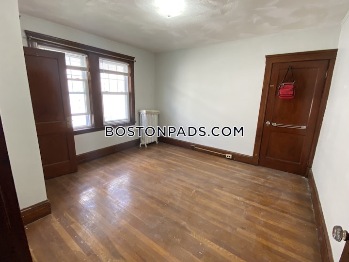 Foster St. Boston picture 6