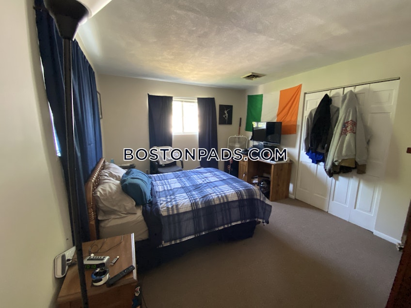 Boston - $2,800 /month