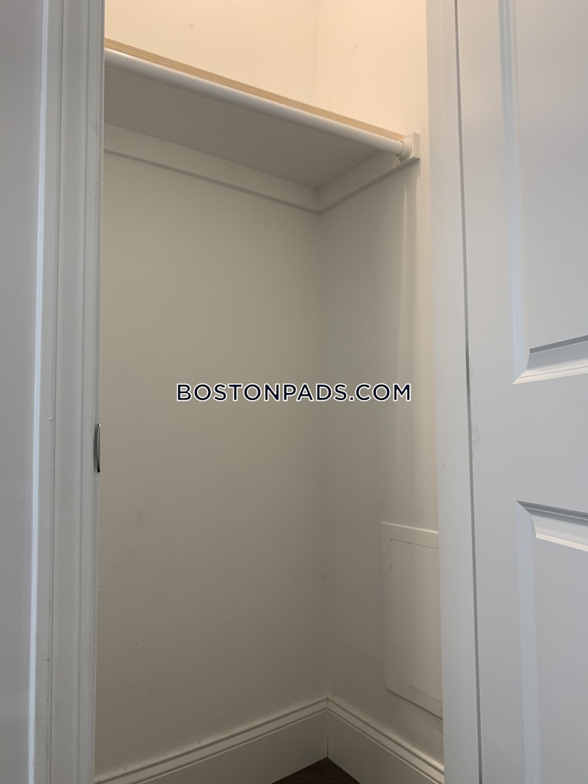 Boston - $2,200 /month