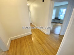 Boston, $4,450/mo