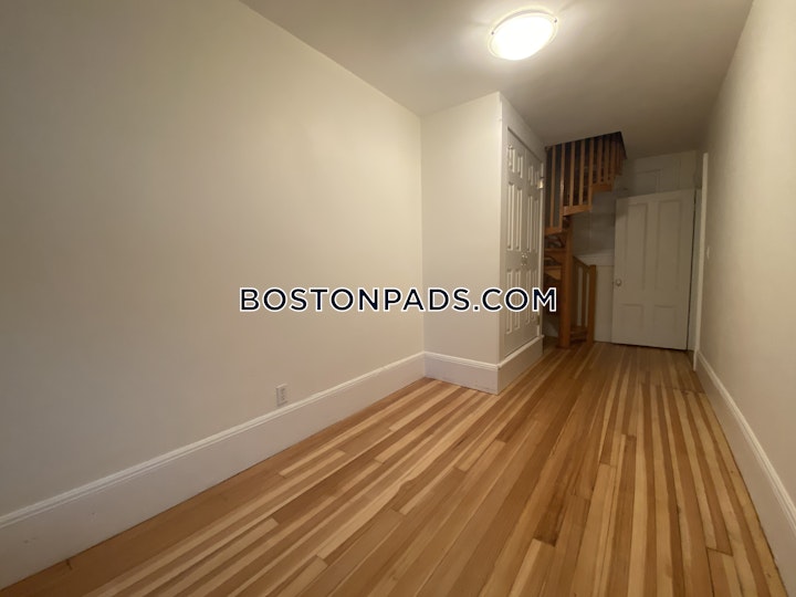 Beacon St. Boston picture 10