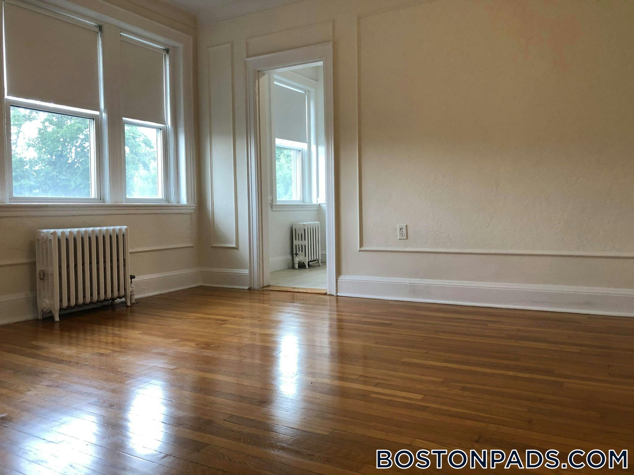 Boston - $2,560