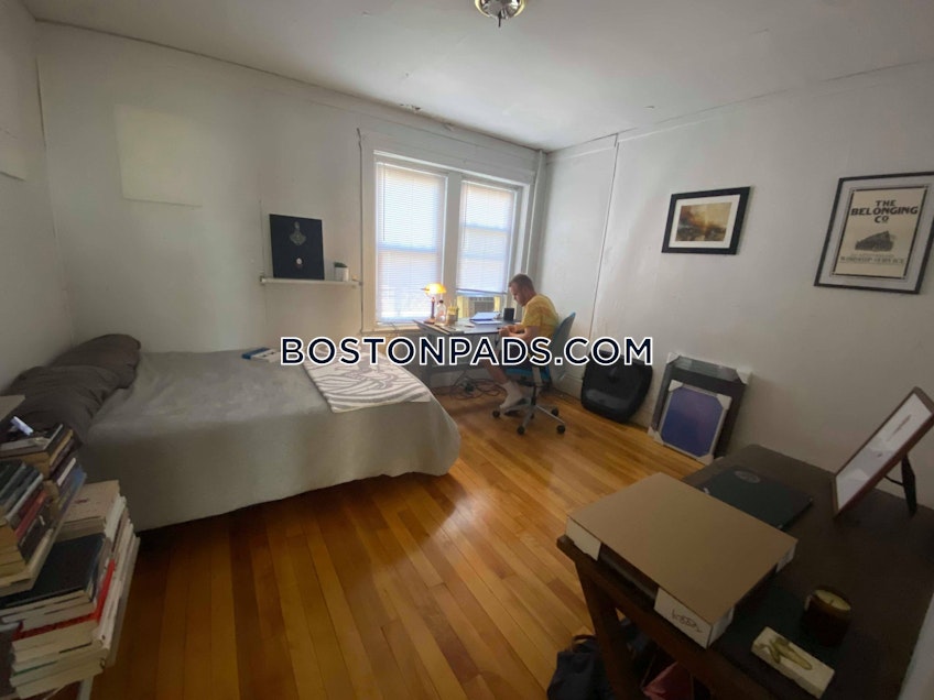 Boston - $4,000 /month