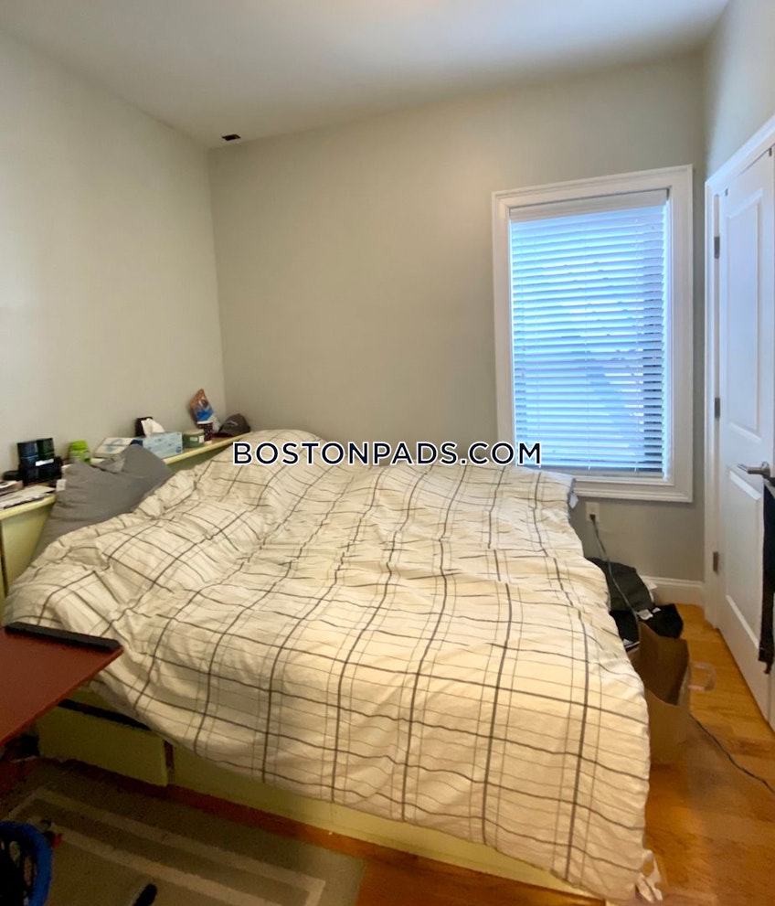 Boston - $4,000 /month