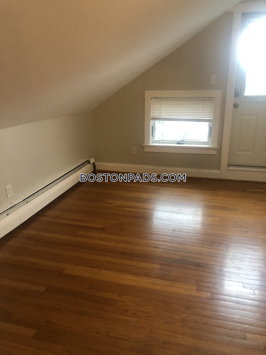 Cambridge - $3,300 /month