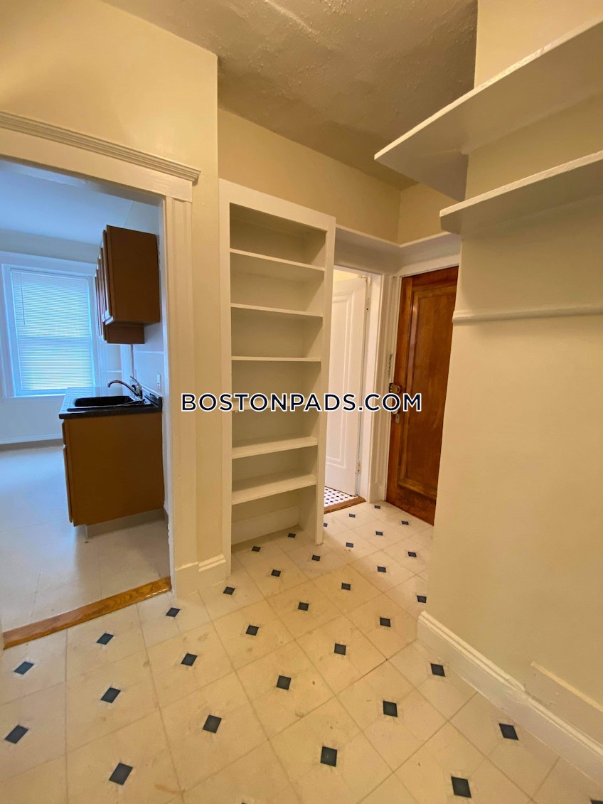 Brookline - $5,200 /month