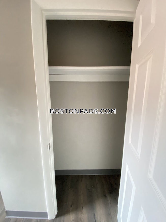 Boston - $2,800 /mo