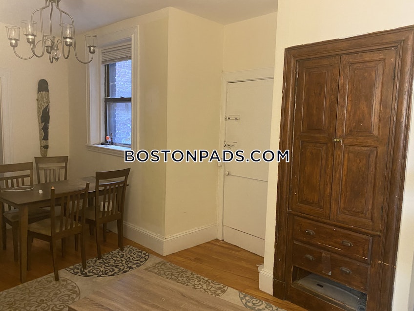 Boston - $2,950 /month