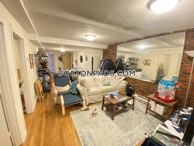 Boston - $4,500 /mo