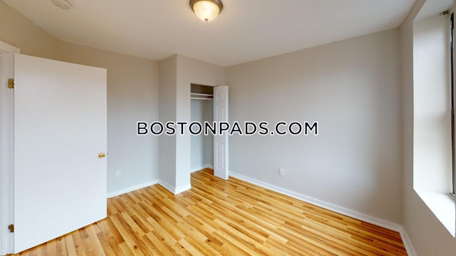 Boston - $4,140 /mo