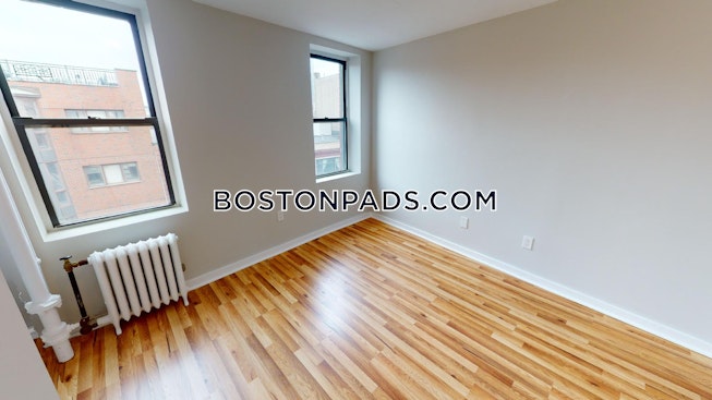 Boston - $4,140 /mo